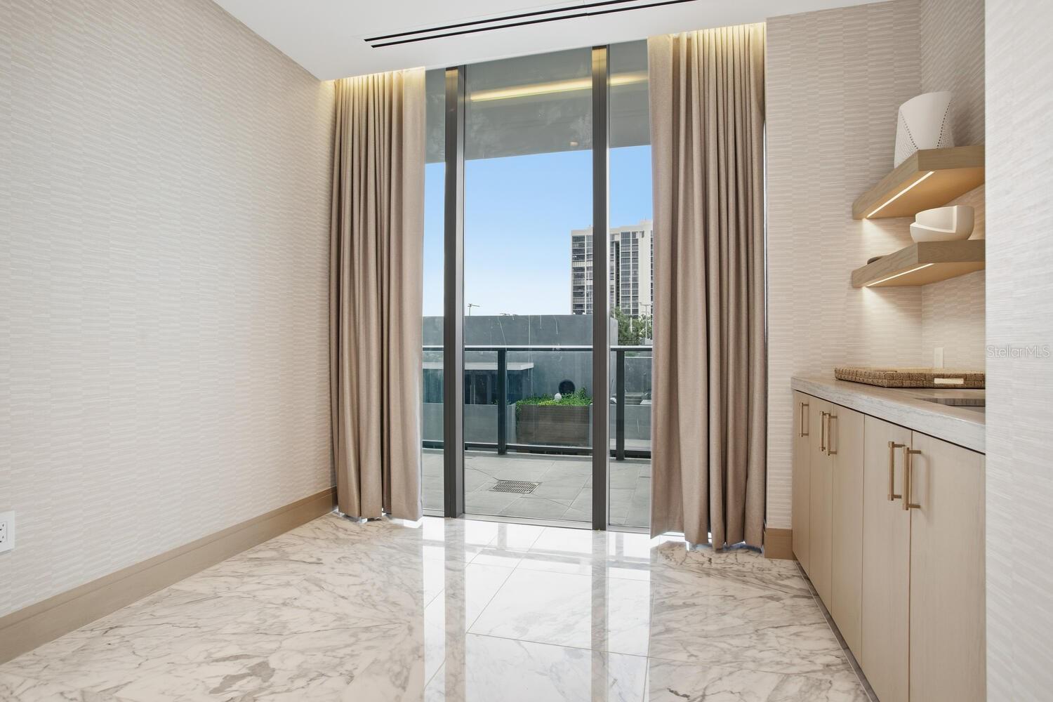 BAYSHORE YSABELLA CONDOMINIUM - Residential Lease