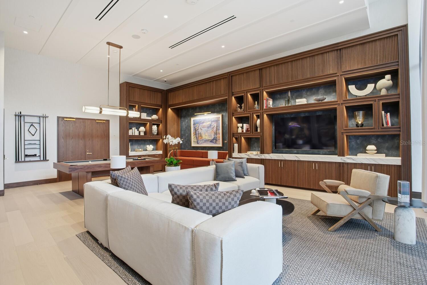 BAYSHORE YSABELLA CONDOMINIUM - Residential Lease