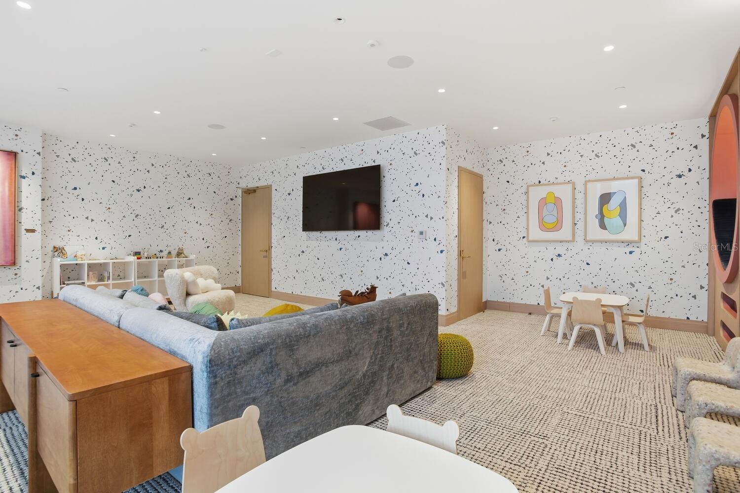 BAYSHORE YSABELLA CONDOMINIUM - Residential Lease