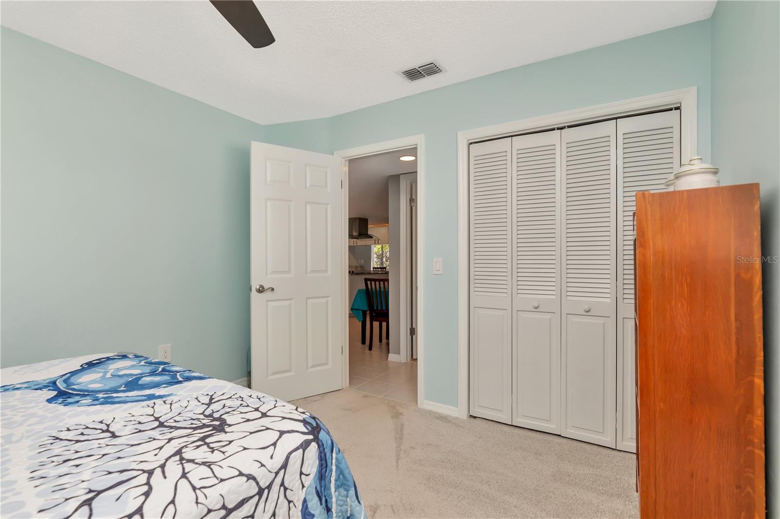 LAKE VALENCIA UNIT ONE - Residential