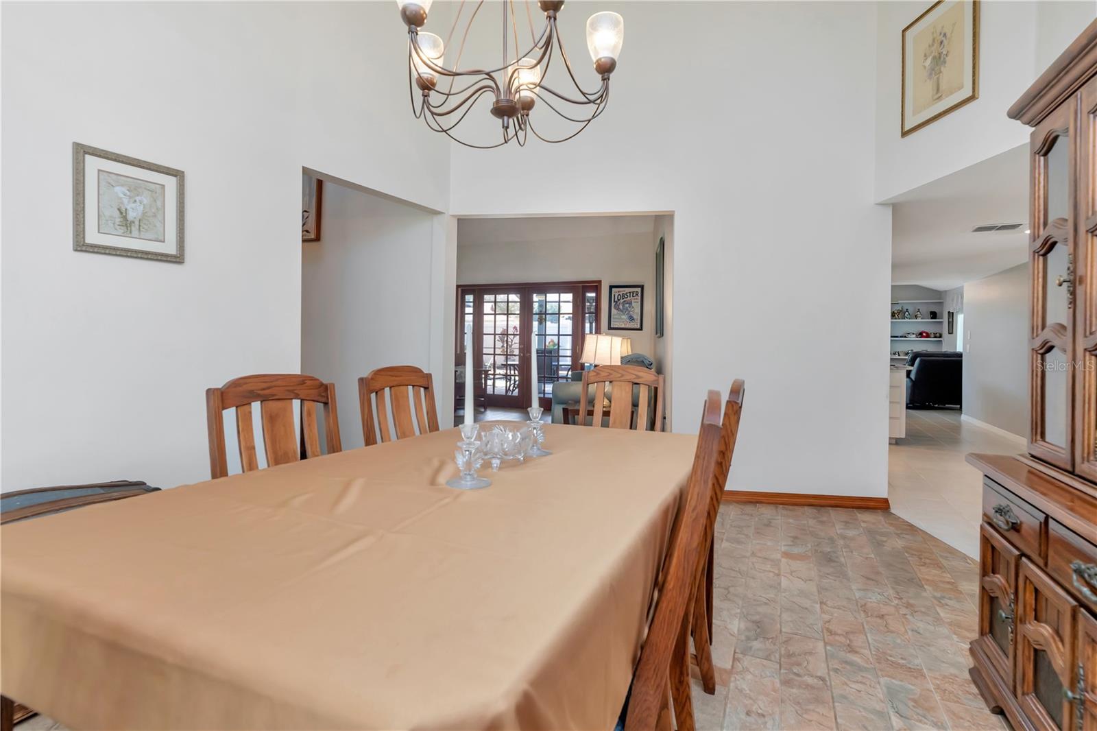 LAKE VALENCIA UNIT ONE - Residential