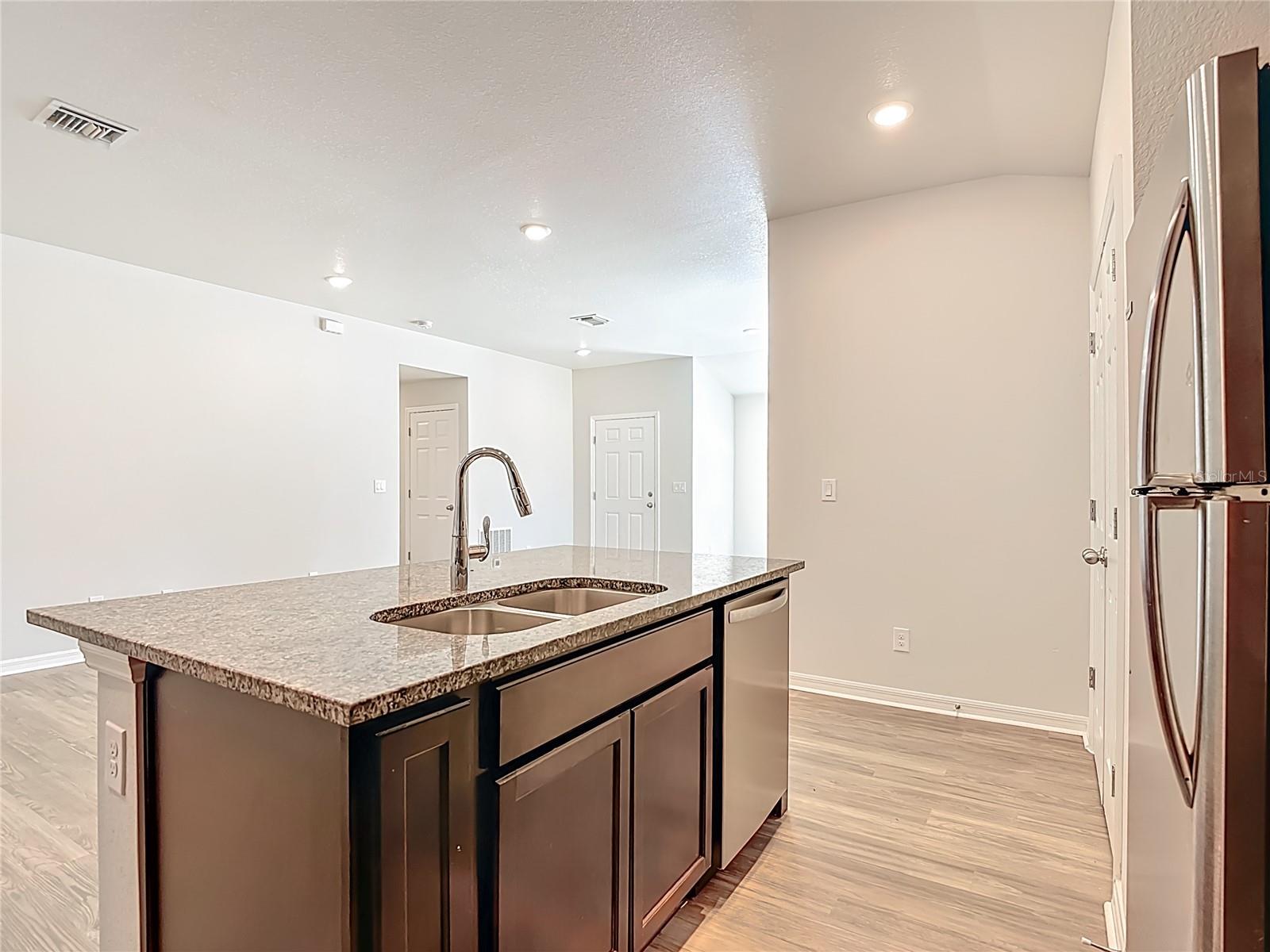 GREENBRIAR - Residential Income