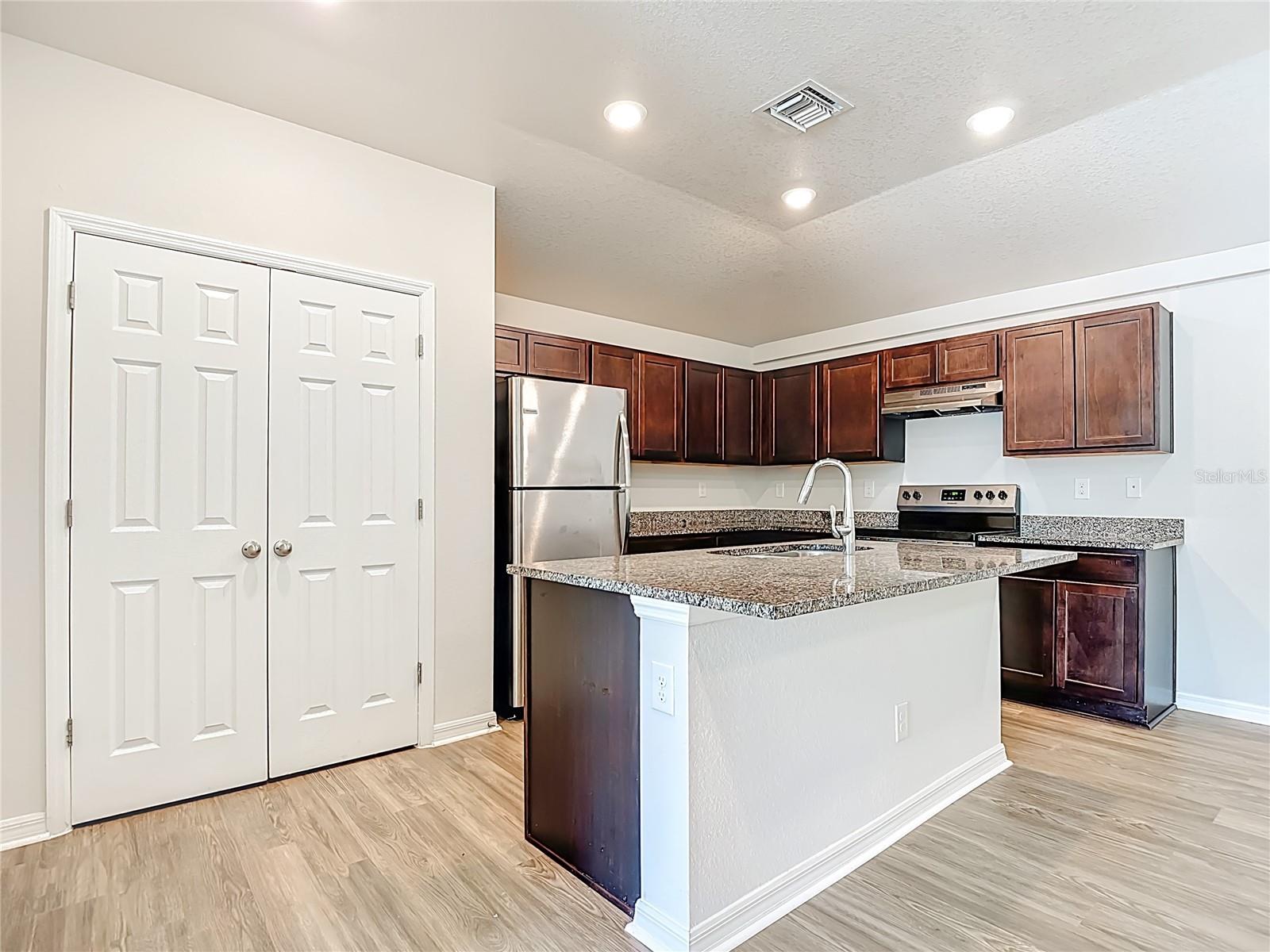 GREENBRIAR - Residential Income