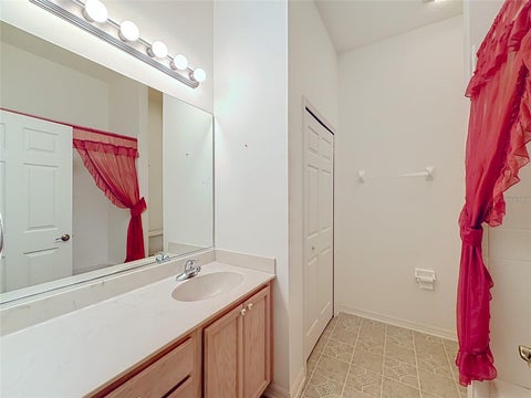 Tiny photo for 4431 Nottoway Drive, Leesburg, FL 34748 (MLS # G5118423)