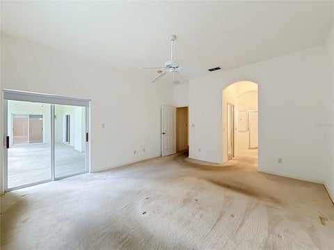 Tiny photo for 4431 Nottoway Drive, Leesburg, FL 34748 (MLS # G5118423)