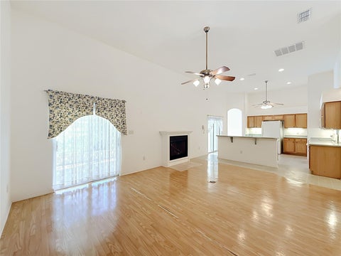 Tiny photo for 4431 Nottoway Drive, Leesburg, FL 34748 (MLS # G5118423)