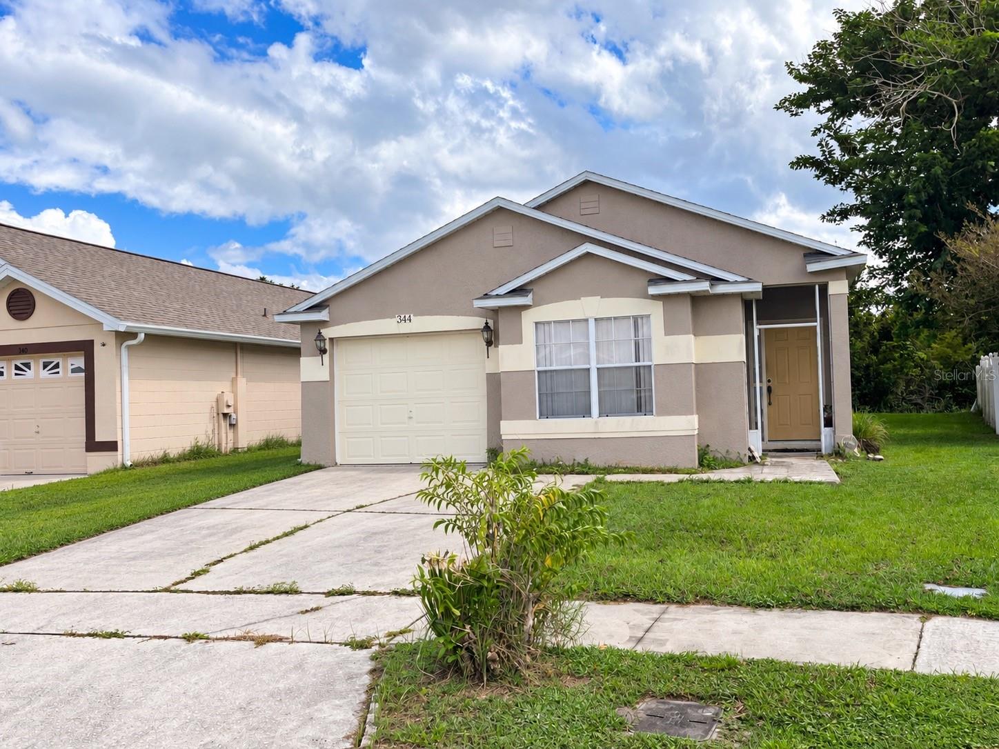 344 BRIAR BAY CIRCLE