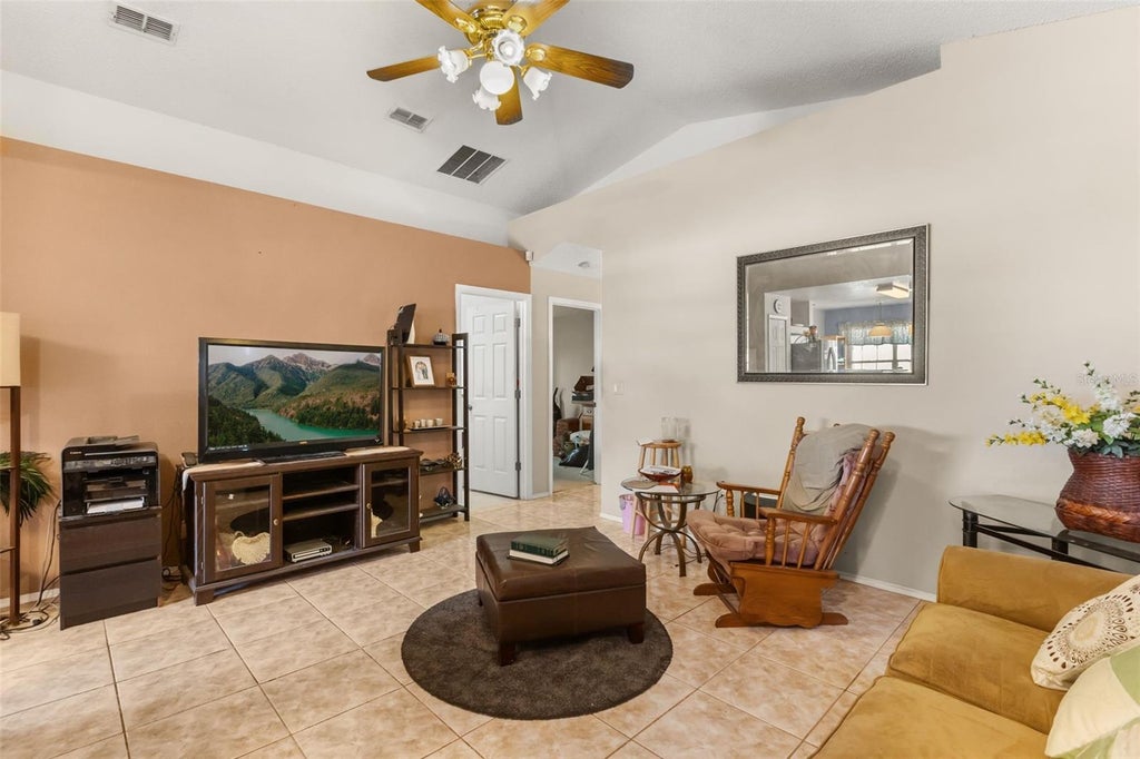 Photo of 344 Briar Bay Circle, Orlando, FL 32825 (MLS # O6445045)