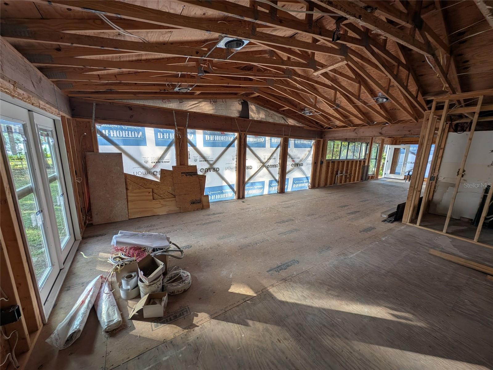 STAR LAKE FOREST - Residential