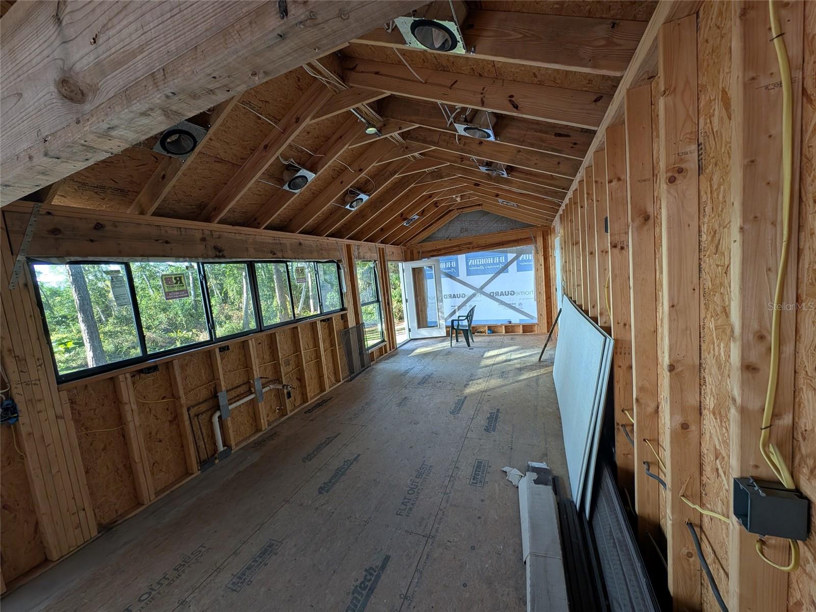 STAR LAKE FOREST - Residential