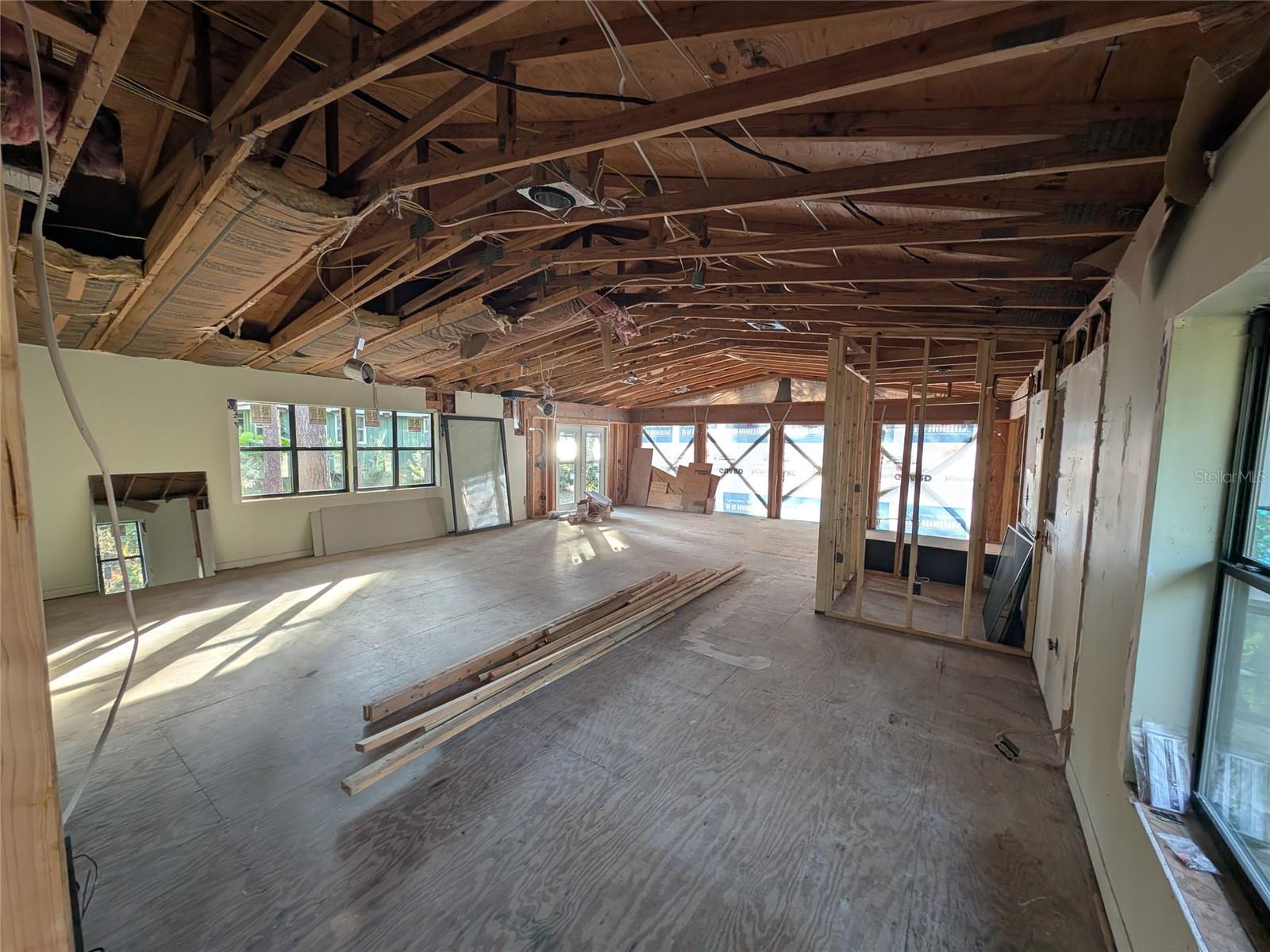 STAR LAKE FOREST - Residential