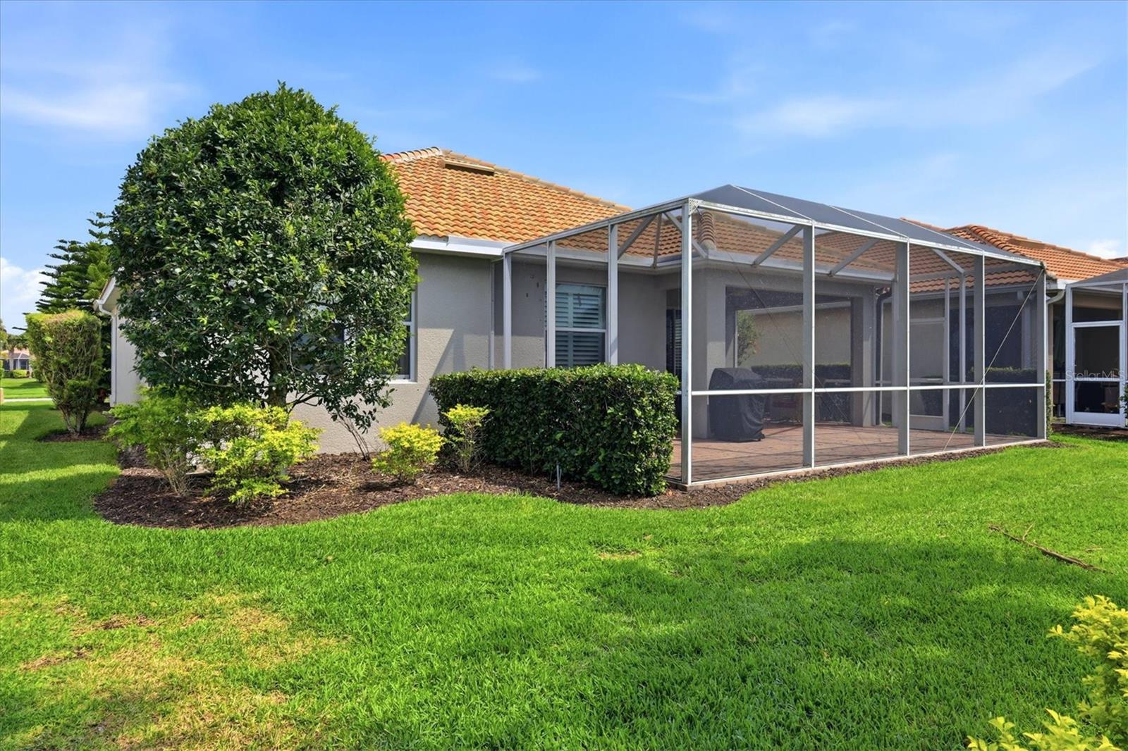 ISLANDWALK/WEST VLGS PH 2D & 2 - Residential