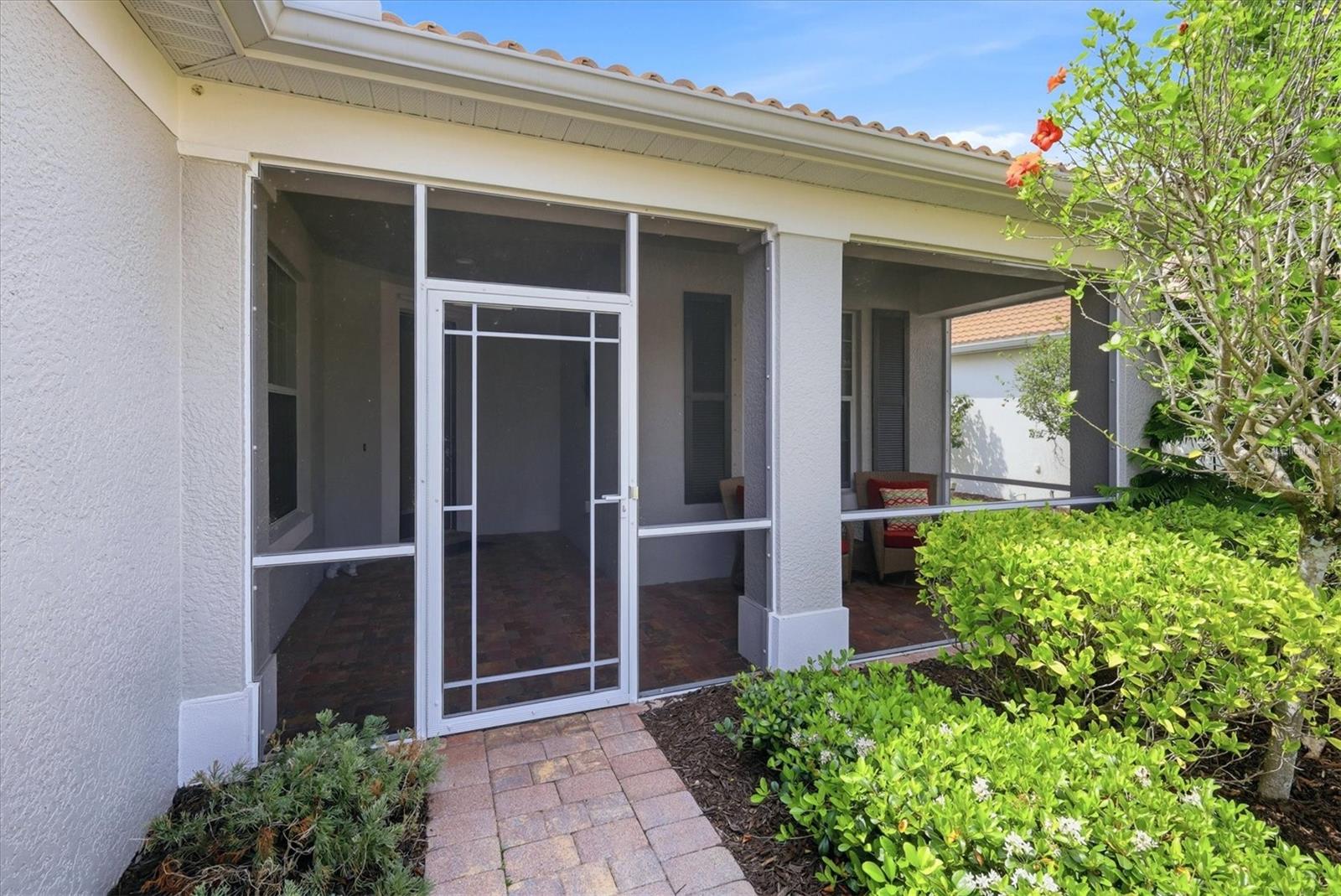 ISLANDWALK/WEST VLGS PH 2D & 2 - Residential