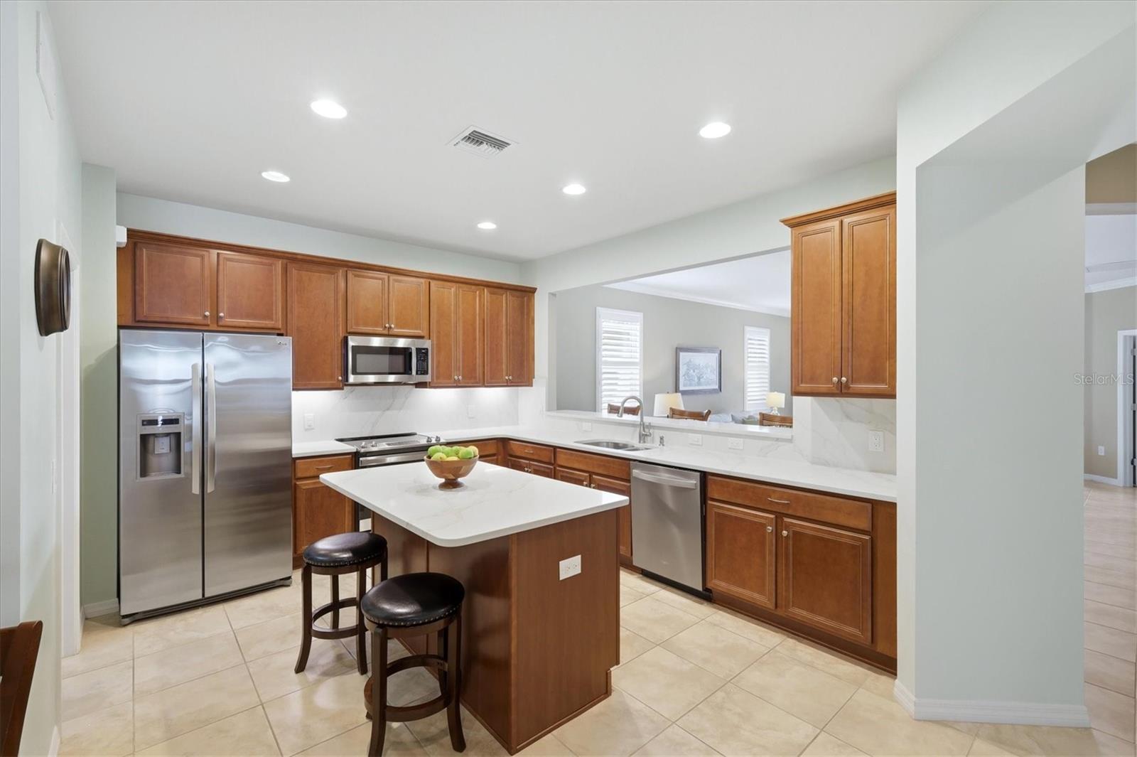 ISLANDWALK/WEST VLGS PH 2D & 2 - Residential