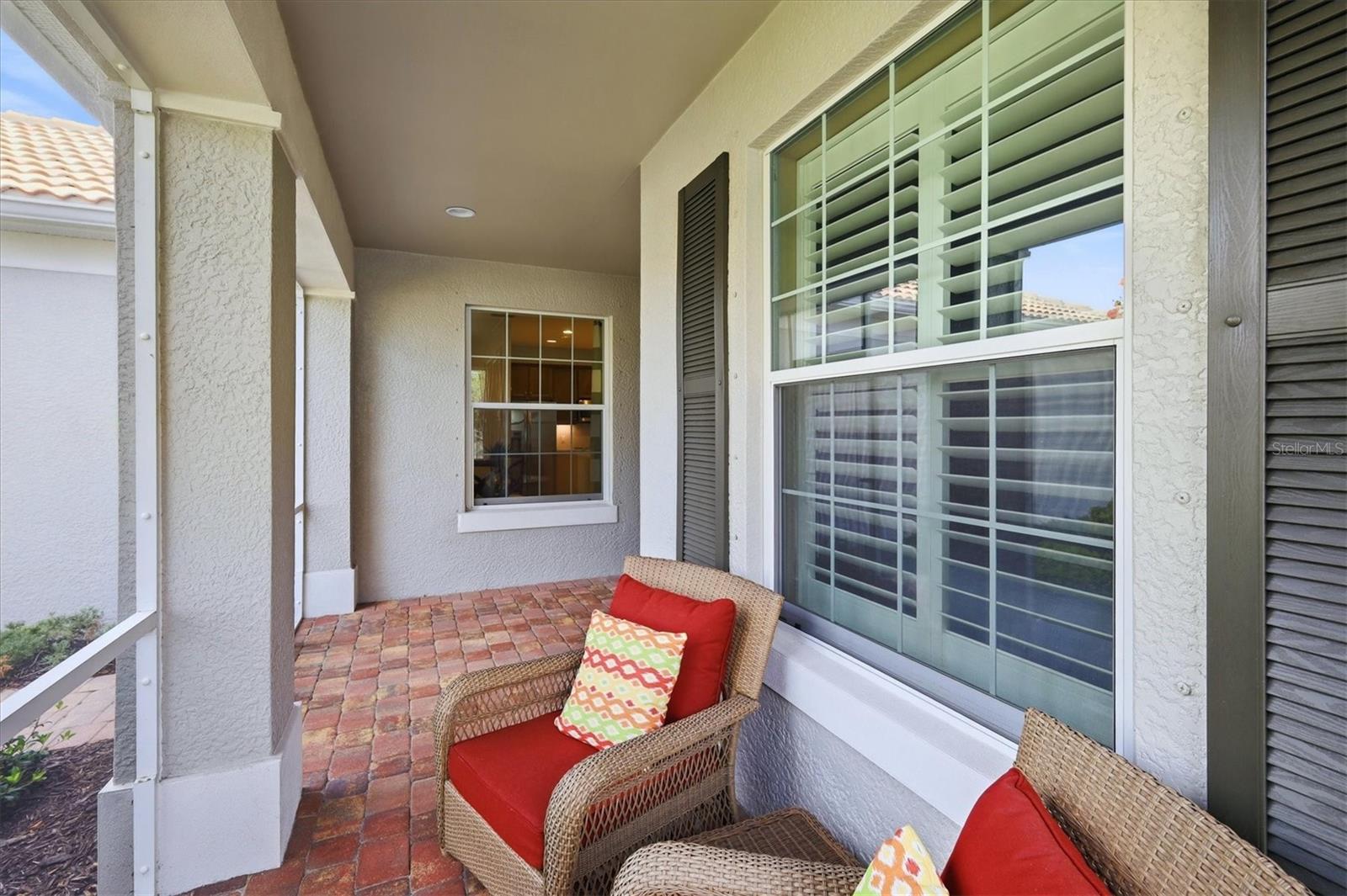 ISLANDWALK/WEST VLGS PH 2D & 2 - Residential