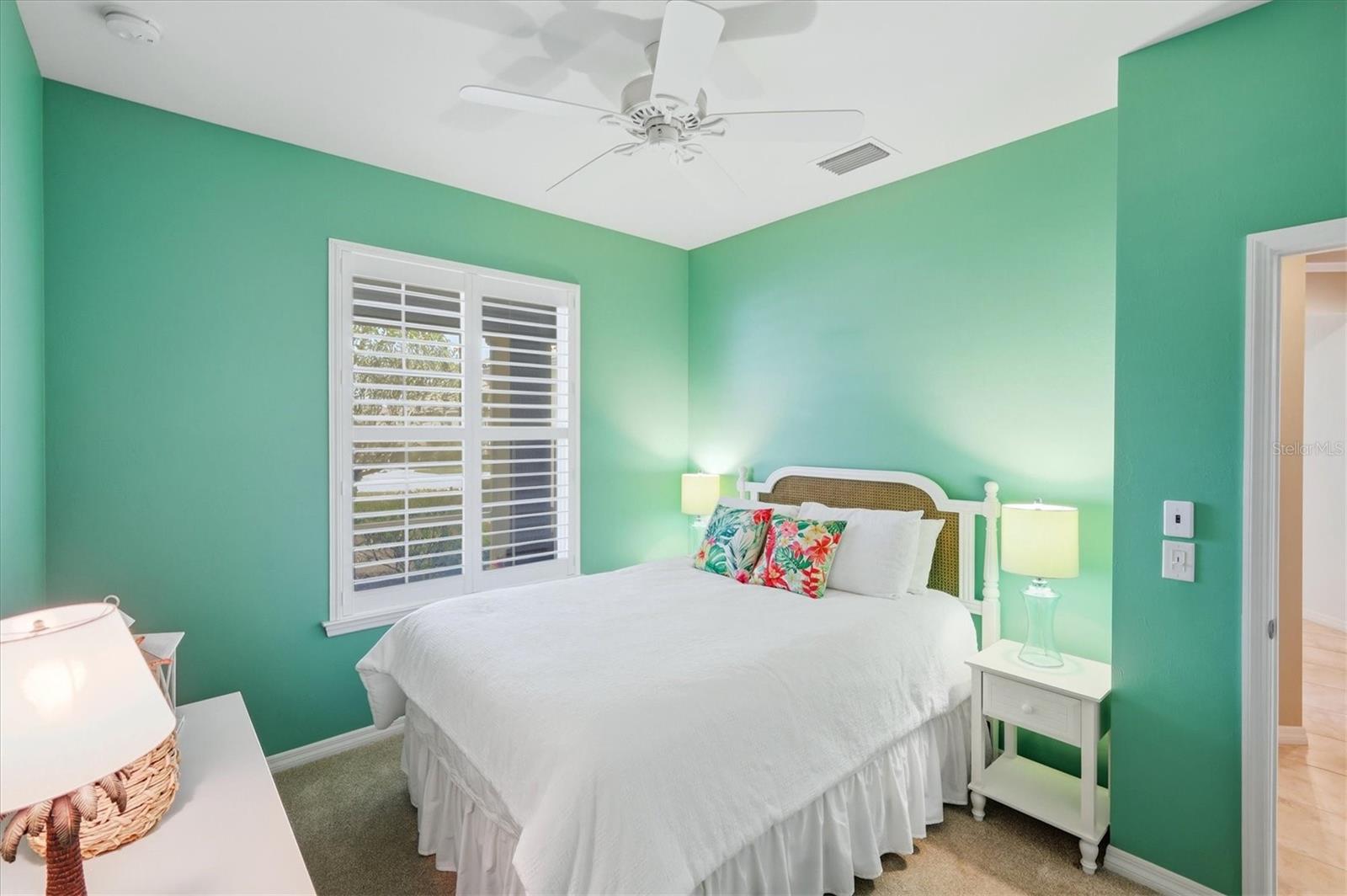 ISLANDWALK/WEST VLGS PH 2D & 2 - Residential