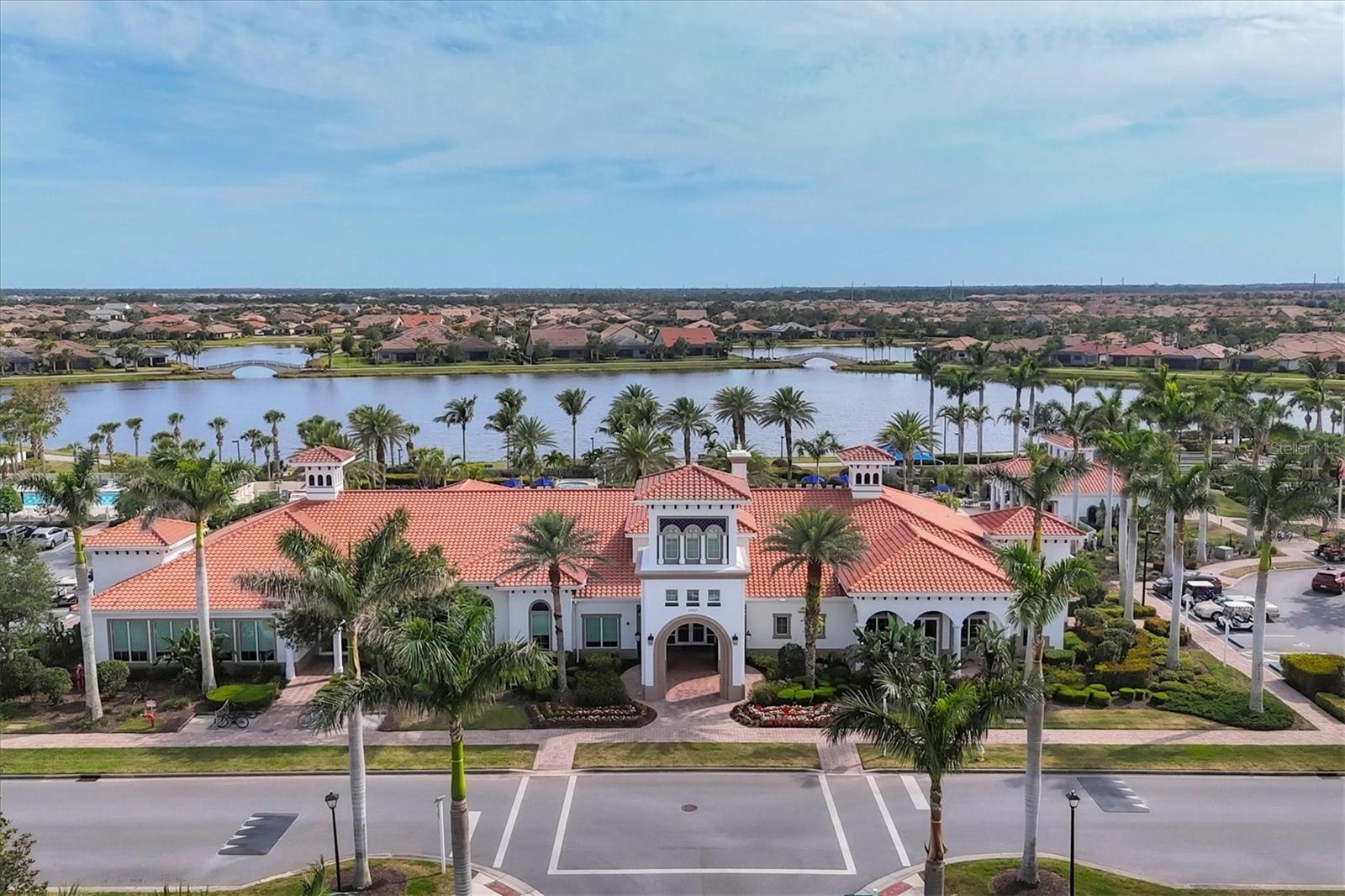 ISLANDWALK/WEST VLGS PH 2D & 2 - Residential