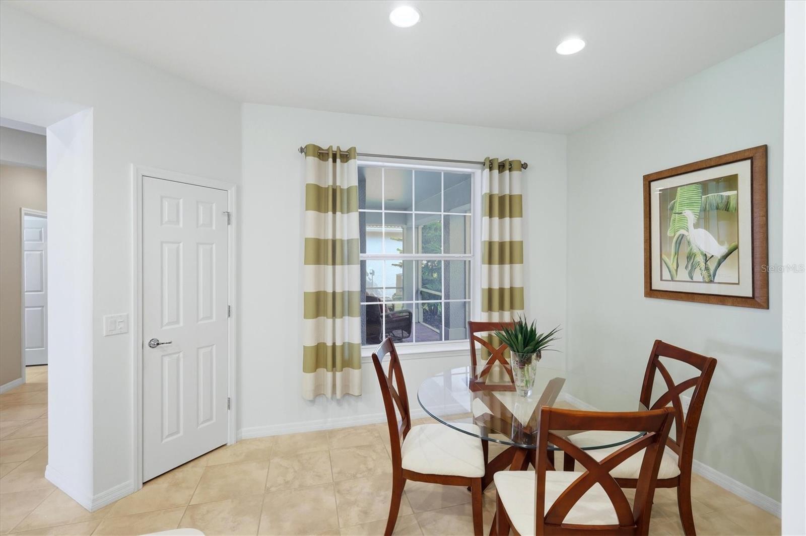 ISLANDWALK/WEST VLGS PH 2D & 2 - Residential