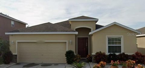 Photo of 405 Blakely Court, Ruskin, FL 33570 (MLS # A4694676)