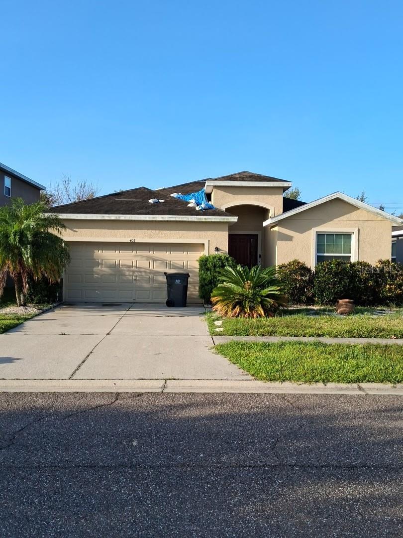 405 BLAKELY COURT