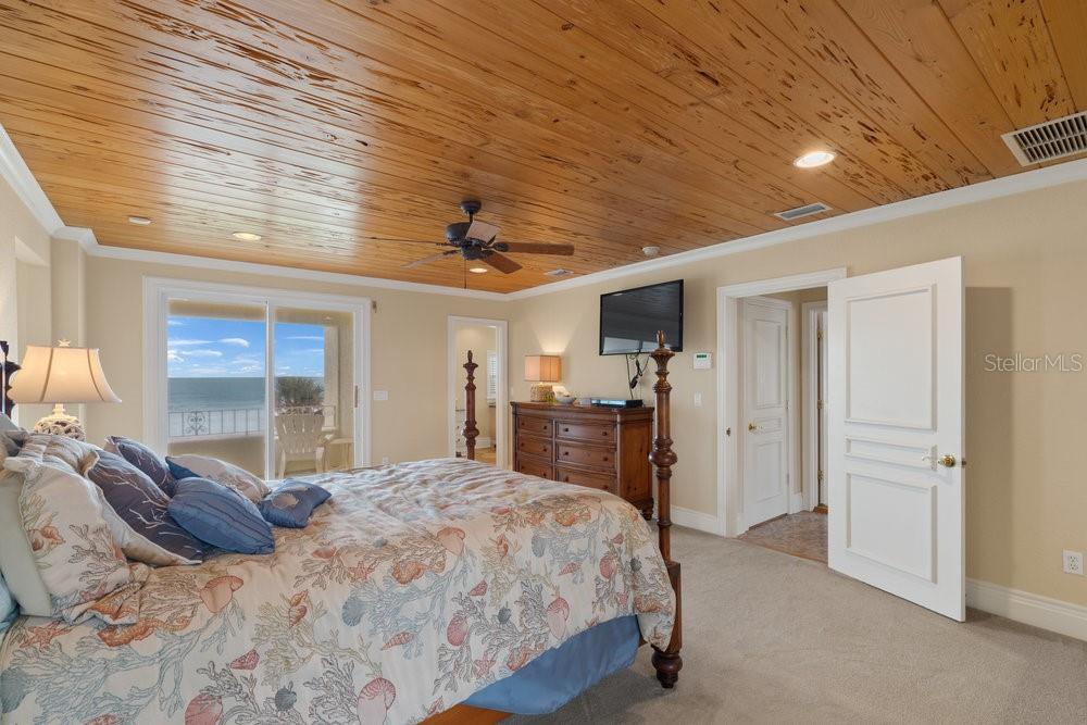 TRITON BEACH - Residential