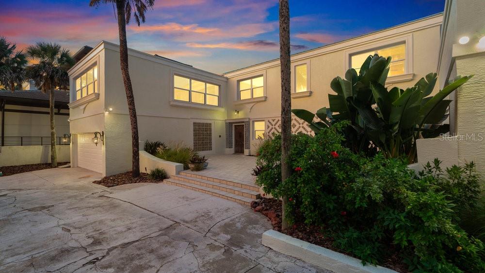 TRITON BEACH - Residential