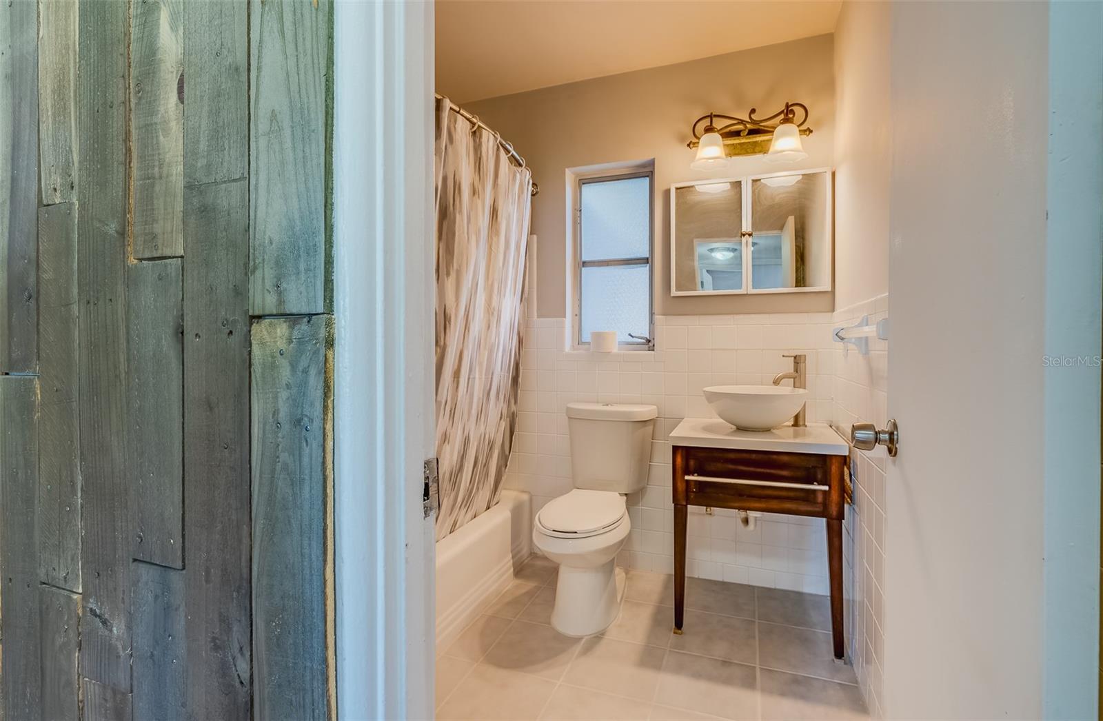 GARDEN MANOR SEC 2 - Residential