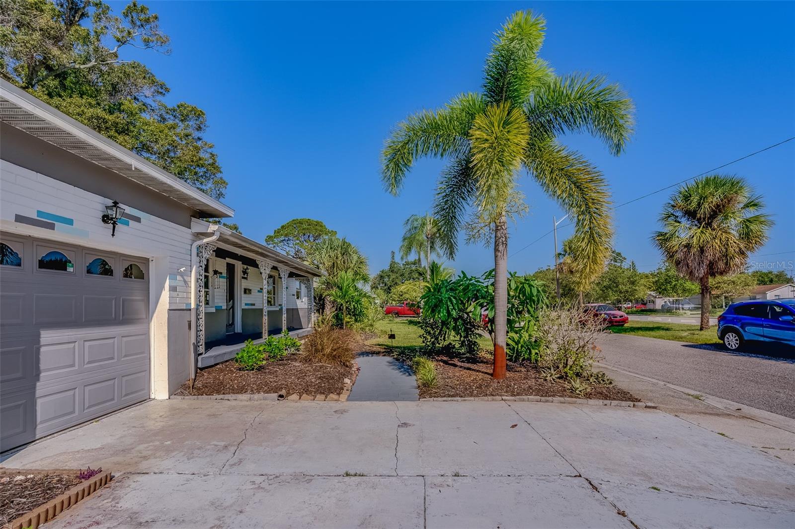 GARDEN MANOR SEC 2 - Residential