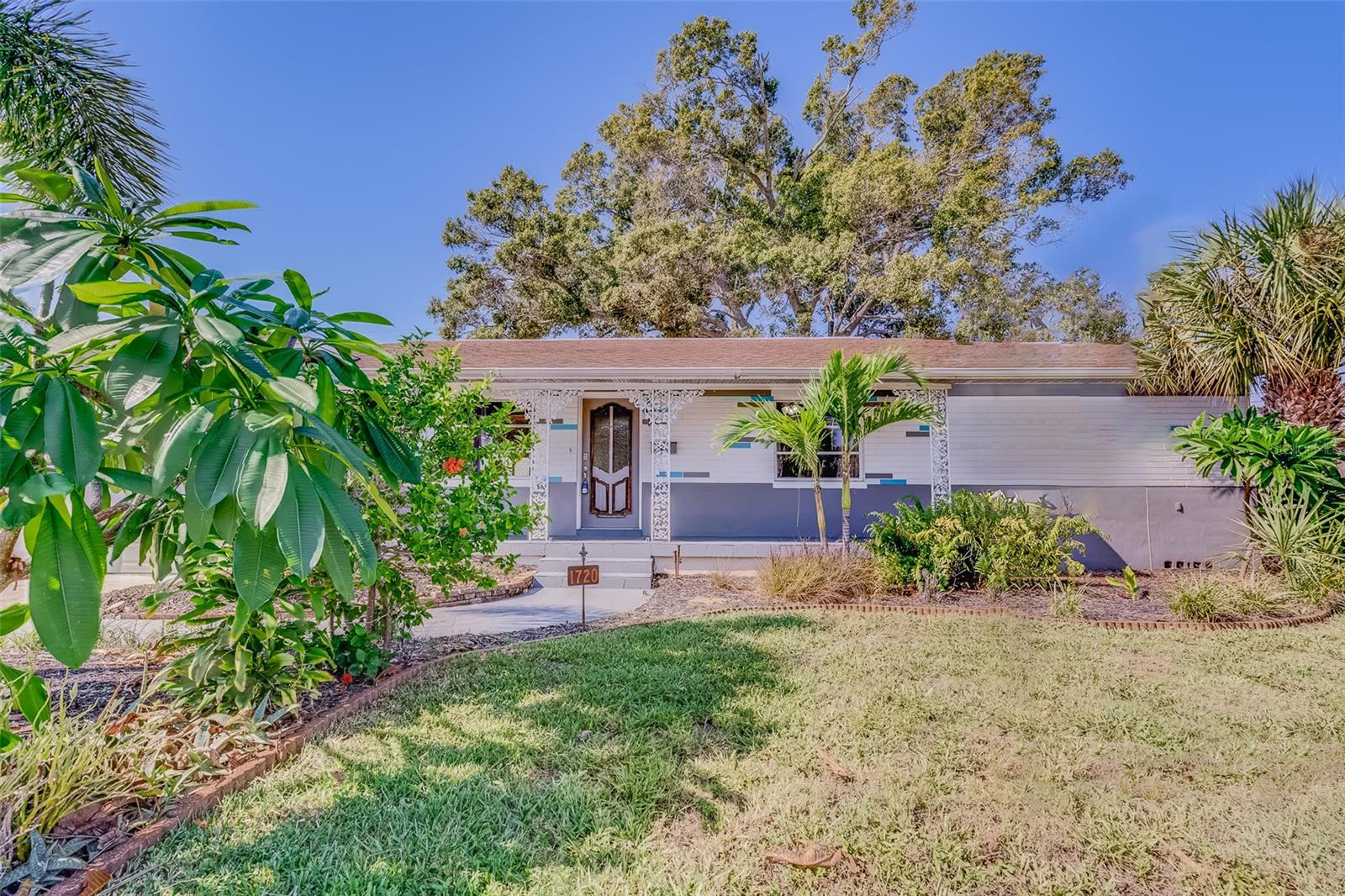 GARDEN MANOR SEC 2 - Residential