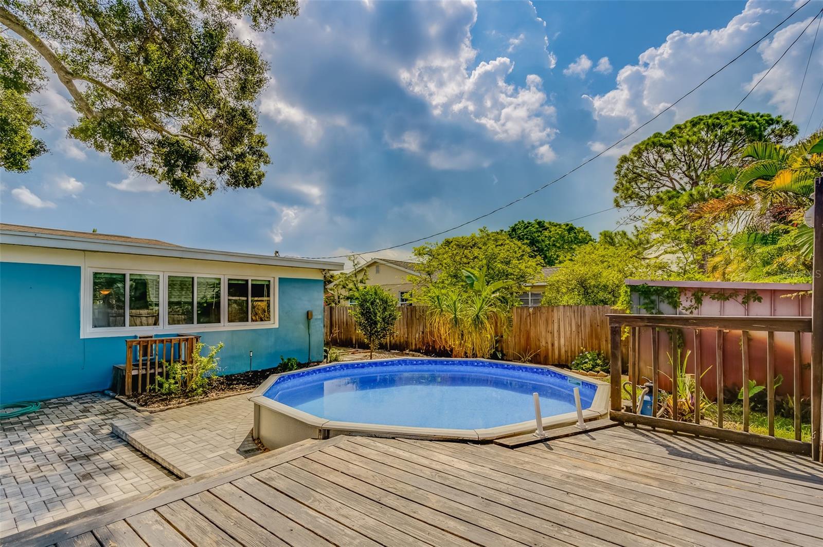 GARDEN MANOR SEC 2 - Residential