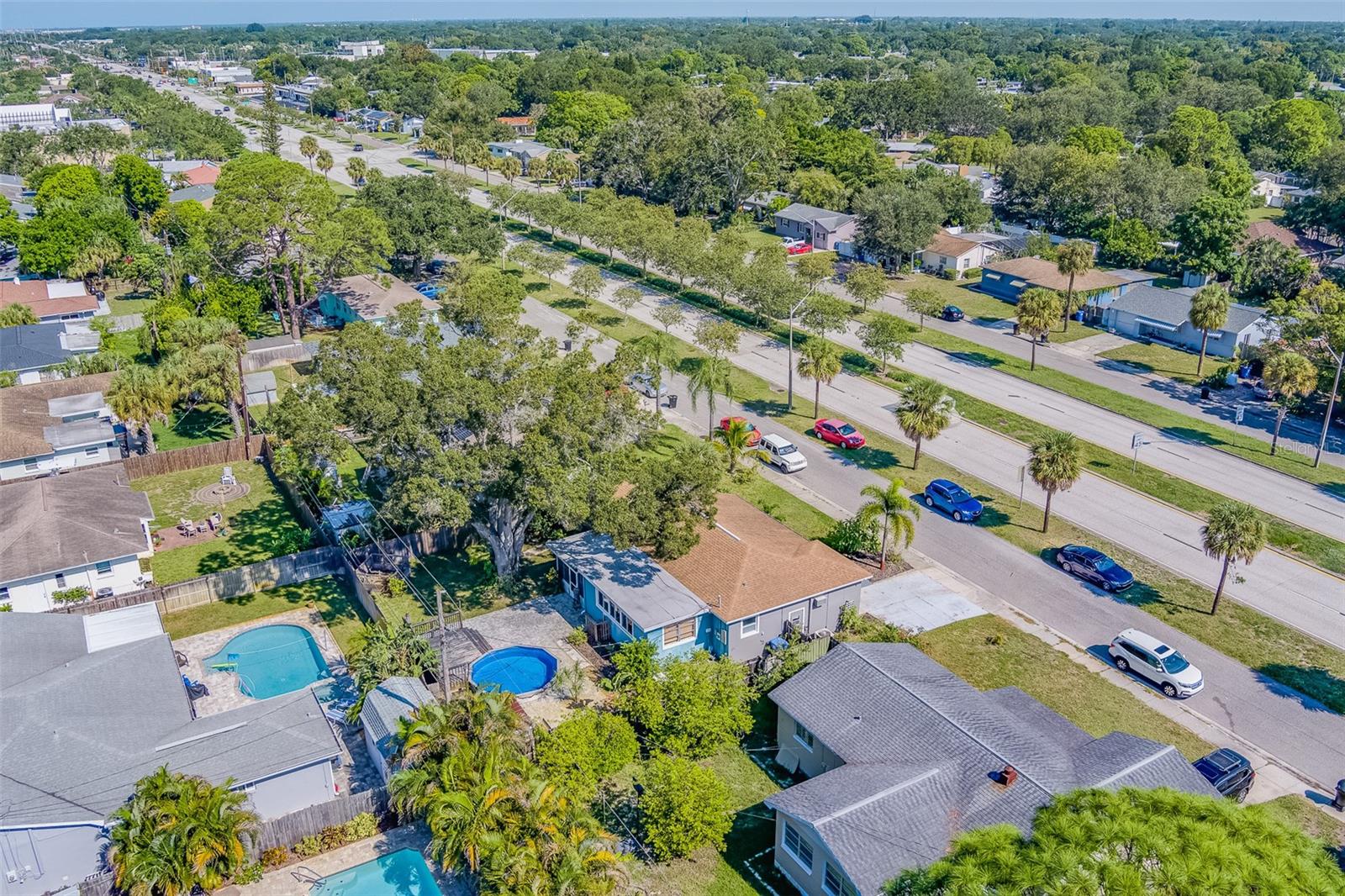 GARDEN MANOR SEC 2 - Residential