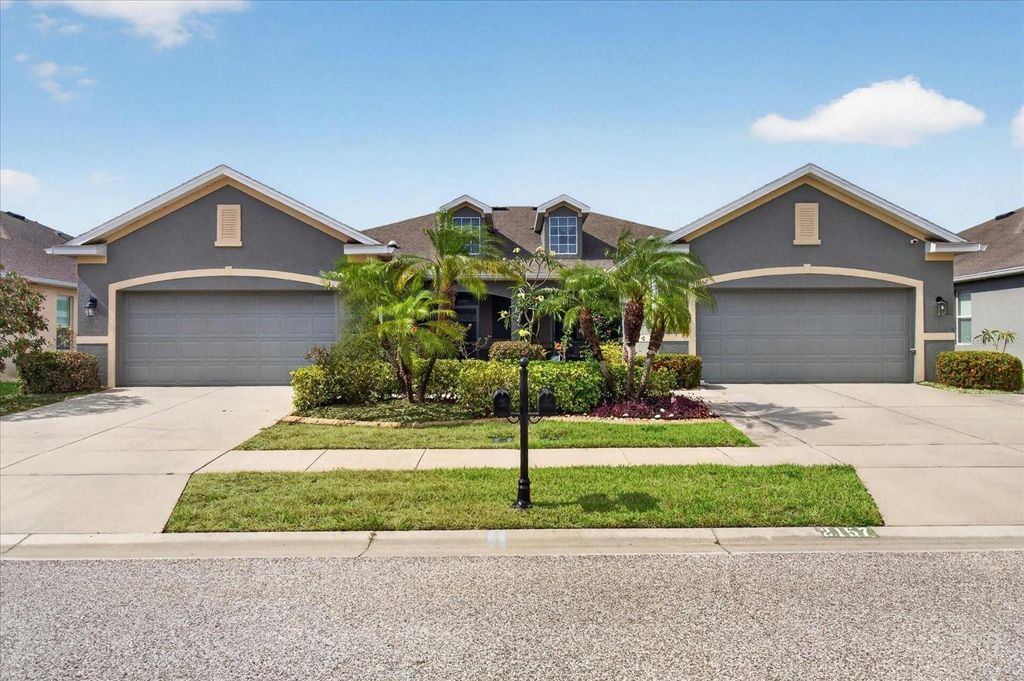 Photo of 2153 Barracuda Court, Holiday, FL 34691 (MLS # TB8459040)