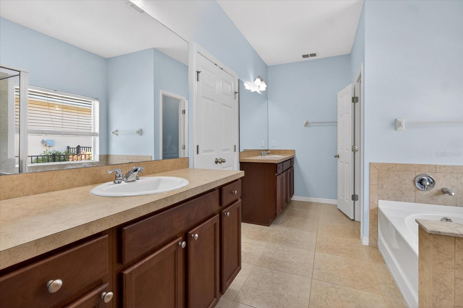 GULFWINDS - Residential