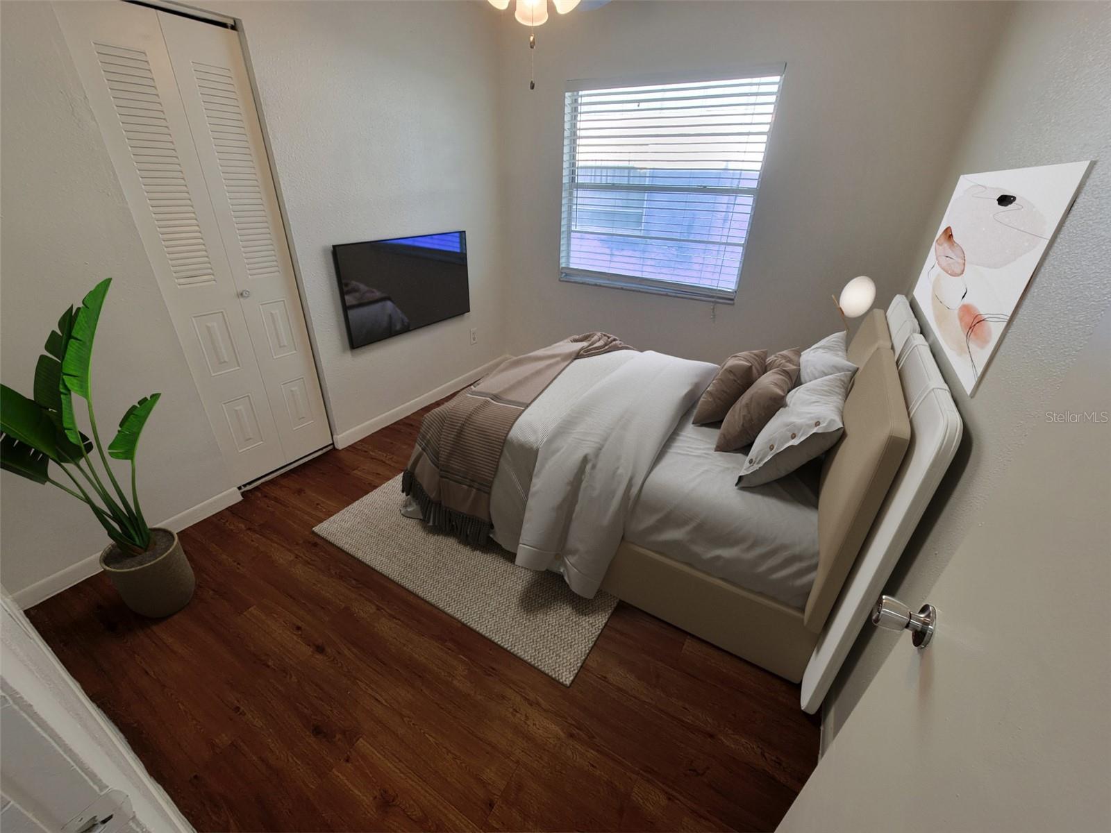 LAKE PADGETT SOUTH - Residential Lease