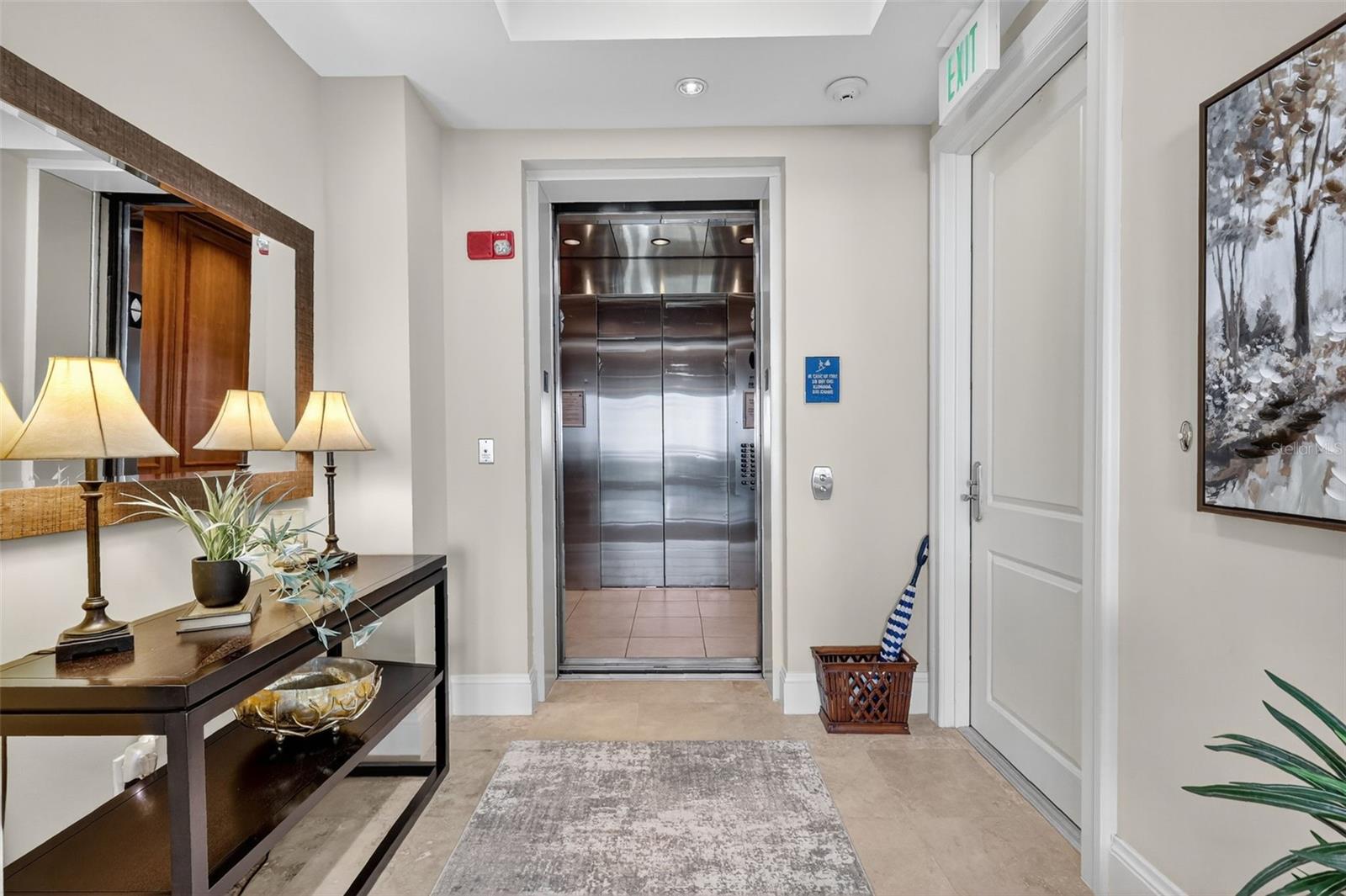 130 RIVIERA DUNES WAY 1104
