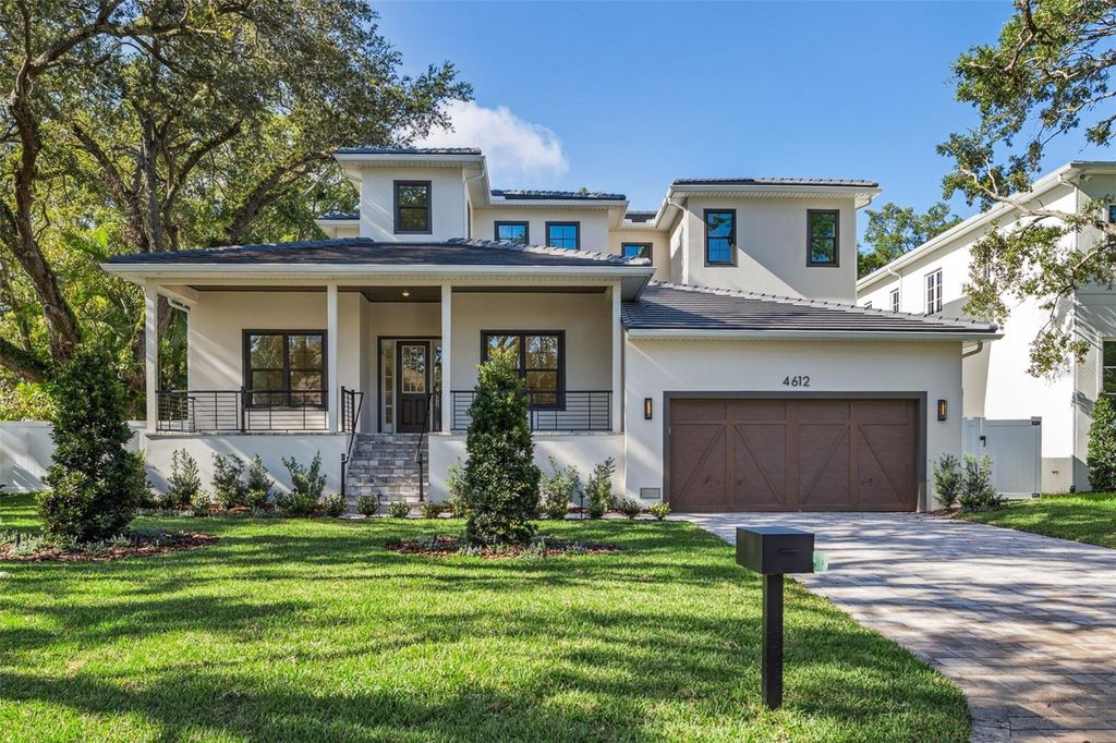 Photo of 4612 W Tennyson Avenue, Tampa, FL 33629 (MLS # TB8391186)