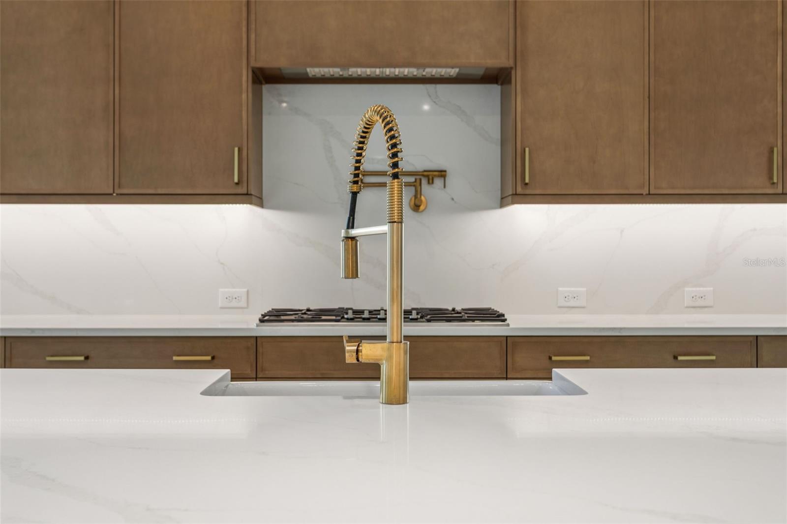 SUNSET PARK - Residential