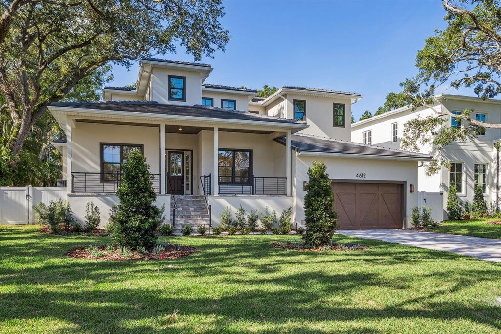 Photo of 4612 W Tennyson Avenue, Tampa, FL 33629 (MLS # TB8391186)