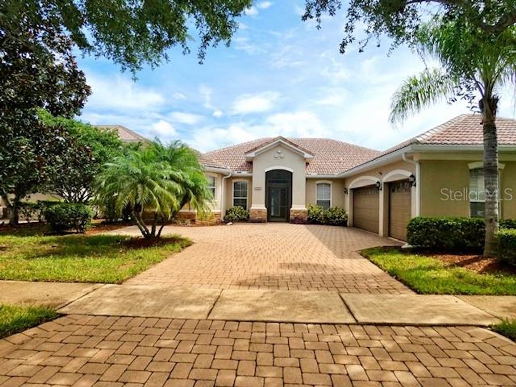 Photo of 2630 Lookout Lane, Kissimmee, FL 34746 (MLS # O6414127)