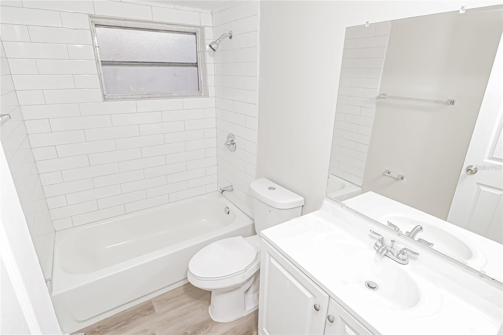 POND EDDY SUB UNIT 2 - Residential Lease