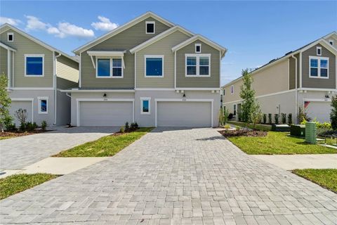 Photo of 10716 Oak Bend Drive, Parrish, FL 34219 (MLS # TB8496913)