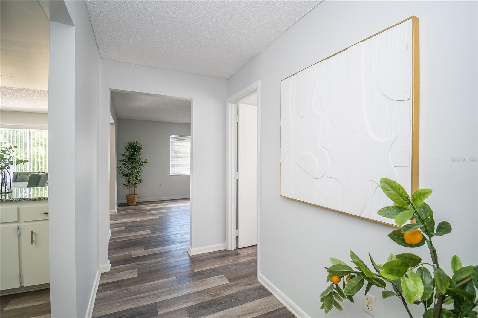 VILLASTHE 02 - Residential