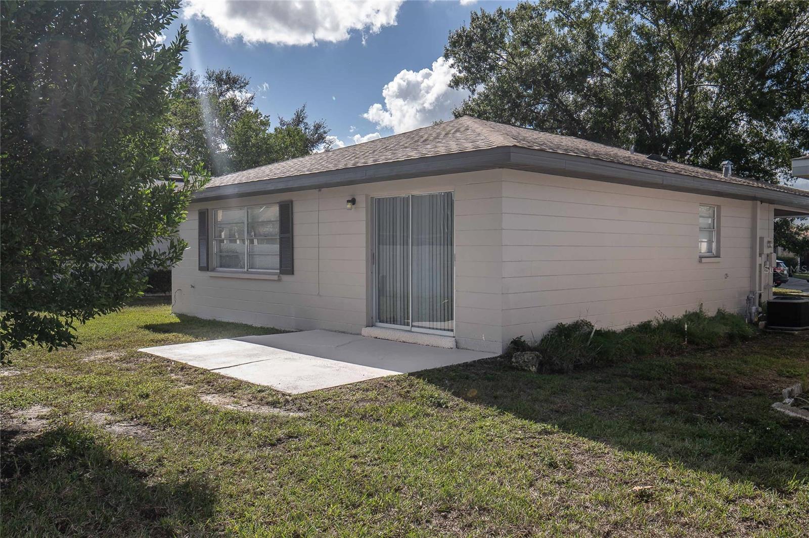 VILLASTHE 02 - Residential