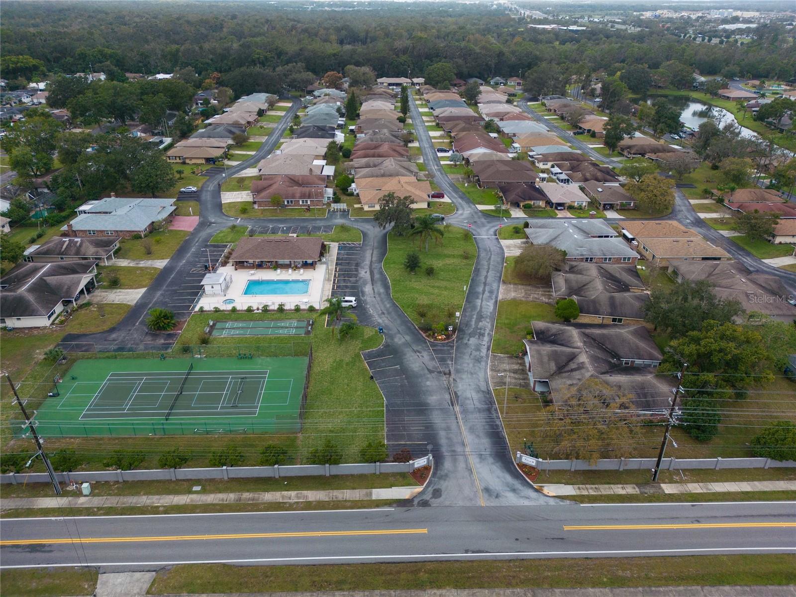 VILLASTHE 02 - Residential