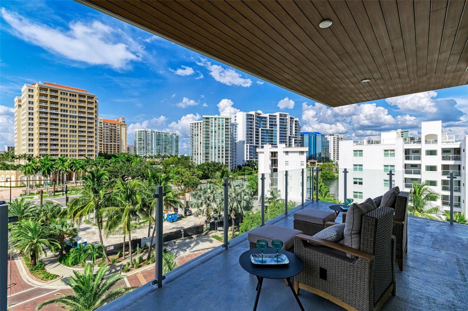 EVOLUTION - Residential Lease