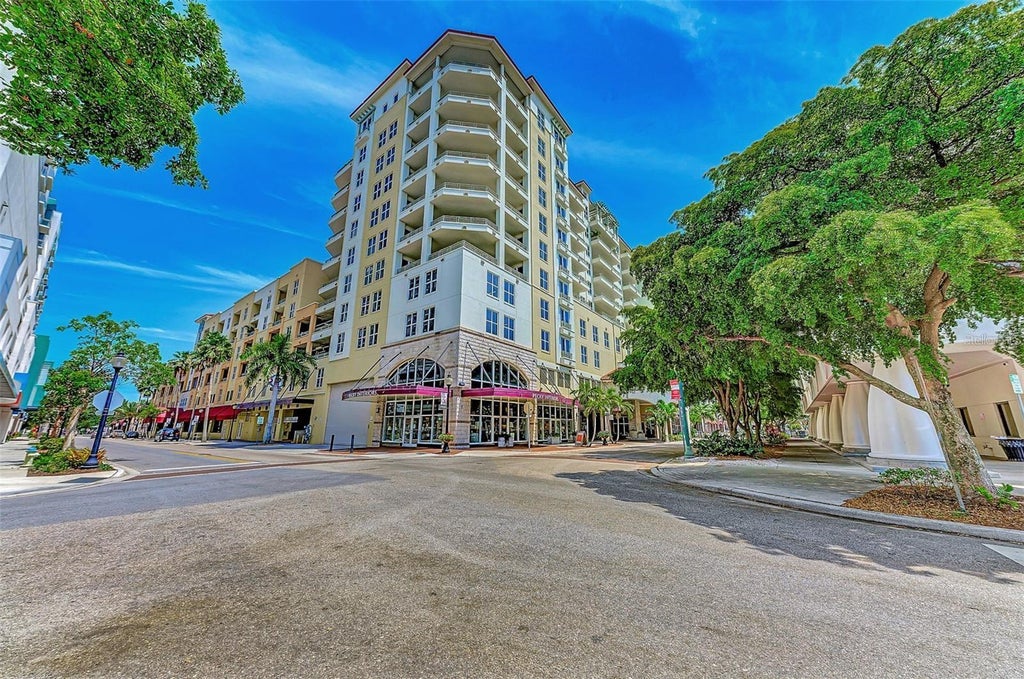 Photo of 100 Central Avenue #H716, Sarasota, FL 34236 (MLS # A4705711)