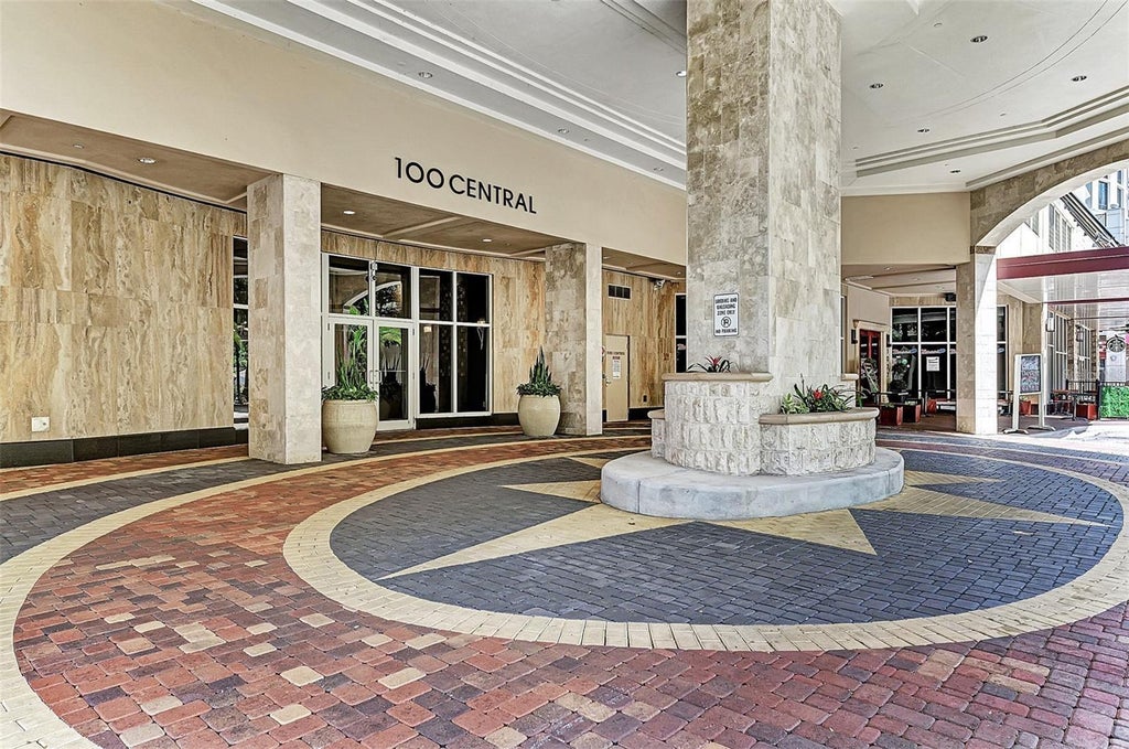 Photo of 100 Central Avenue #H716, Sarasota, FL 34236 (MLS # A4705711)