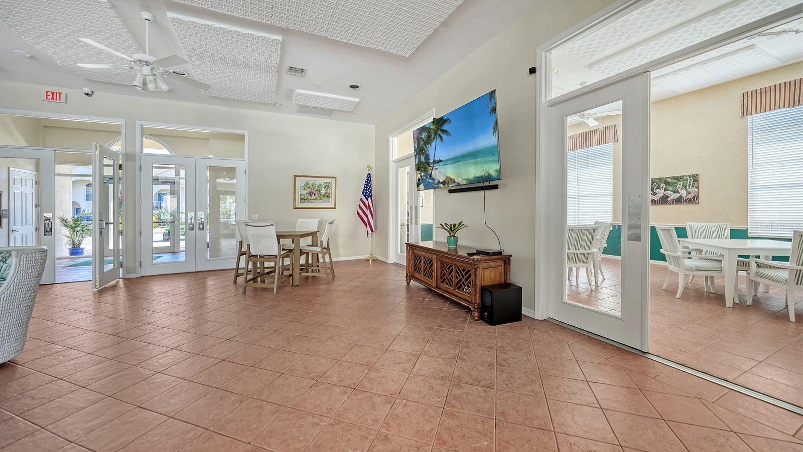 PINESTONE AT PALMER RANCH - Residential