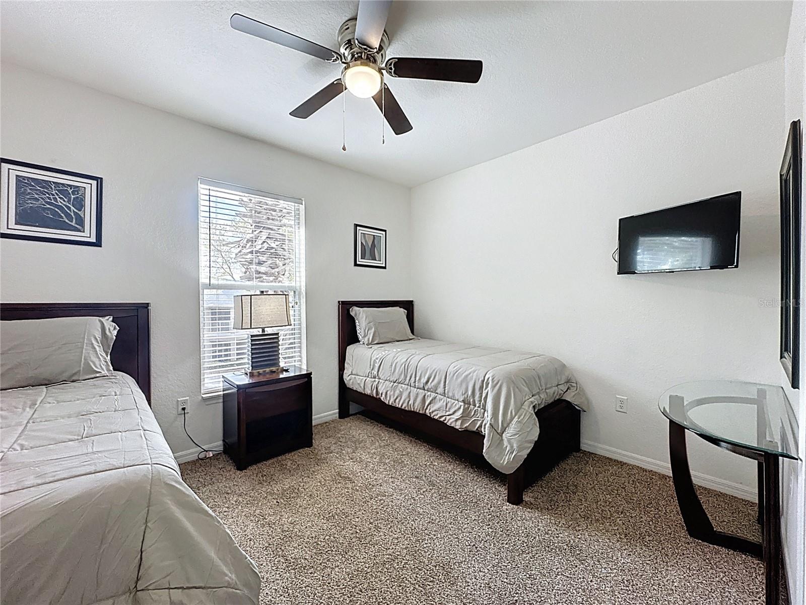 VILLAS AT SOUTHERN DUNES - Residential