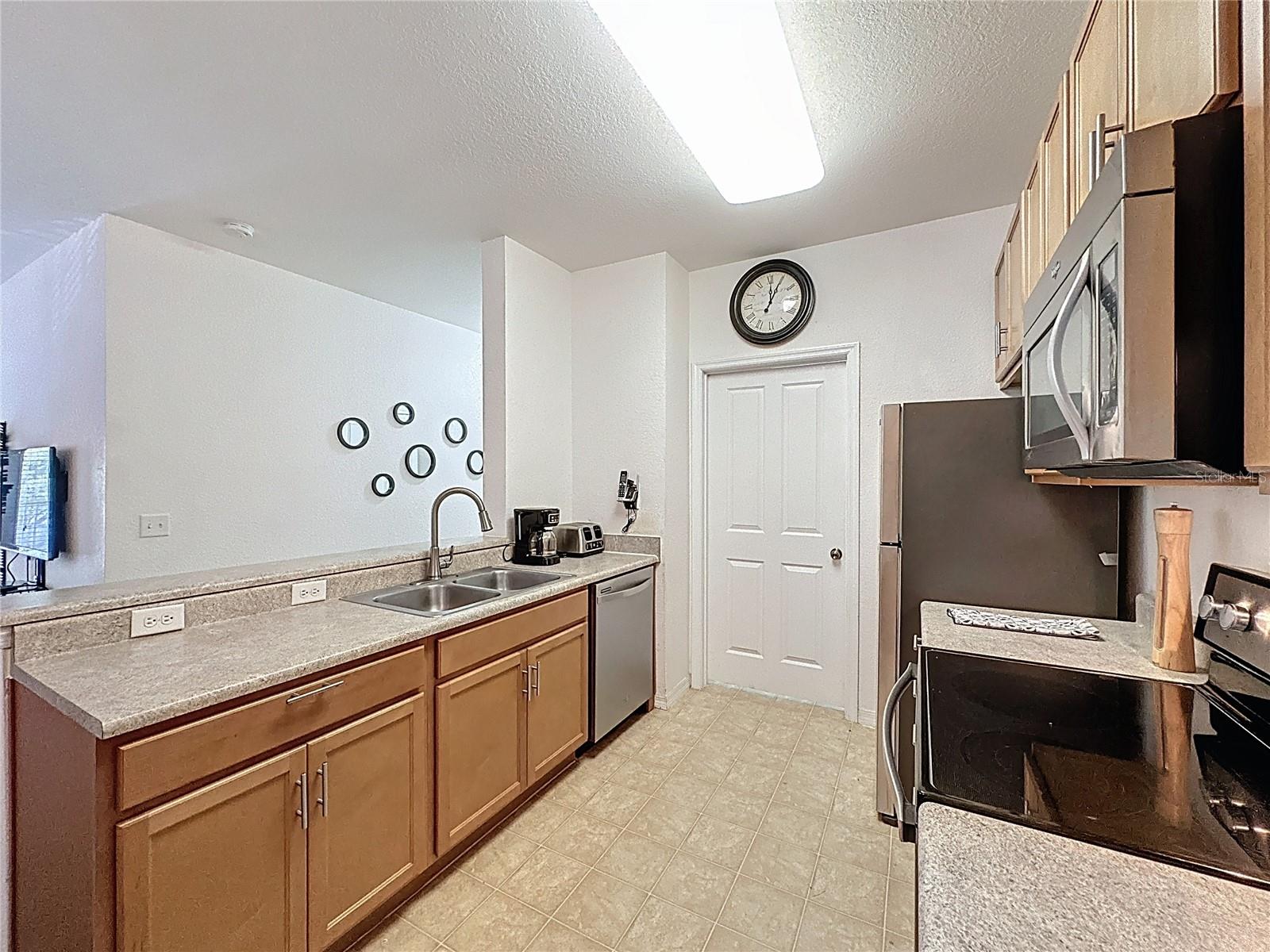 VILLAS AT SOUTHERN DUNES - Residential